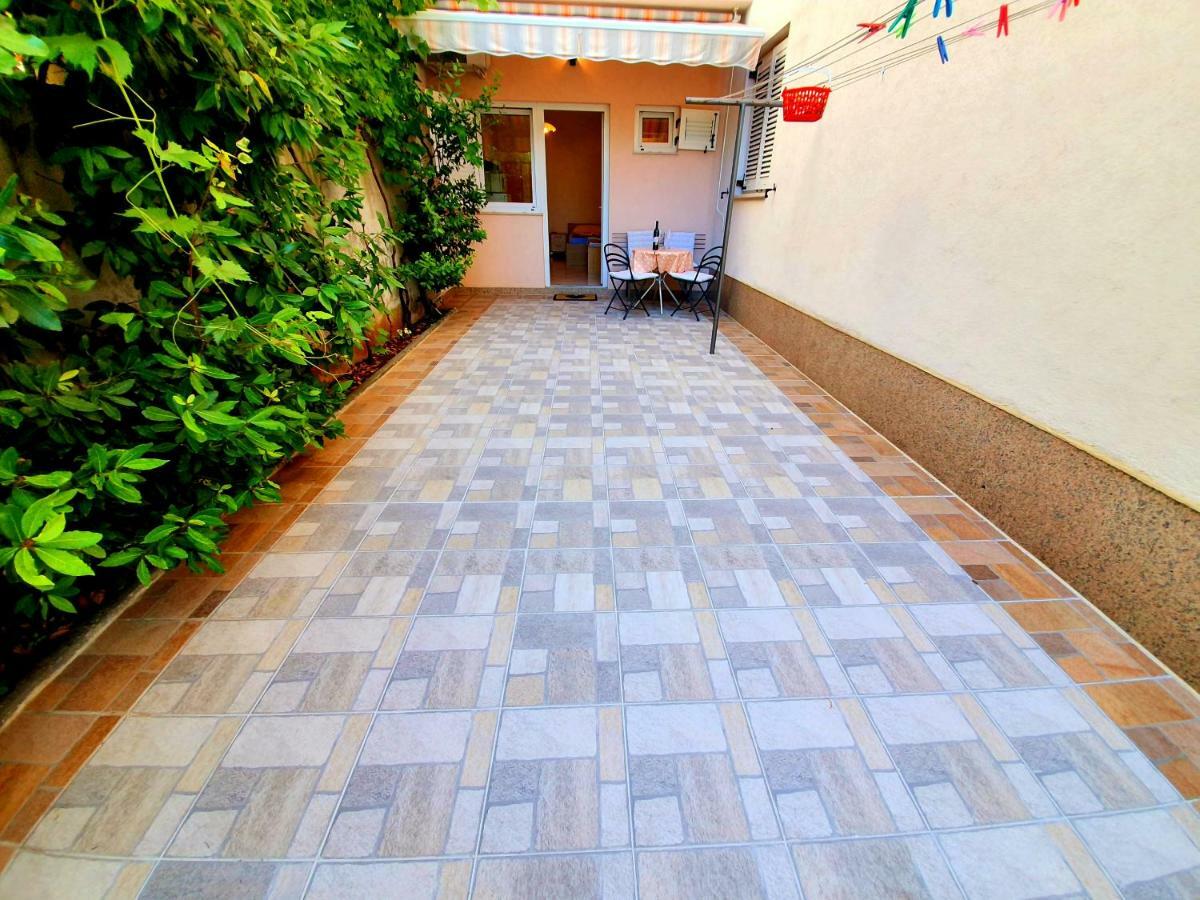 Apartmani Andreja Dramalj Buitenkant foto